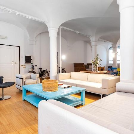 Getthekey Fiore Giallo Apartment Bologna Bagian luar foto